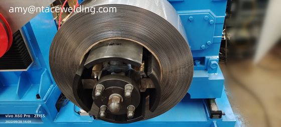 Traverse winding line for steel strip