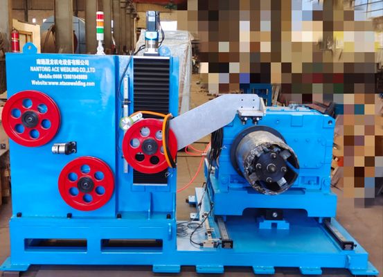 Traverse winding line for steel strip